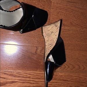 Cork wedge open toed patent leather Shoes 👠